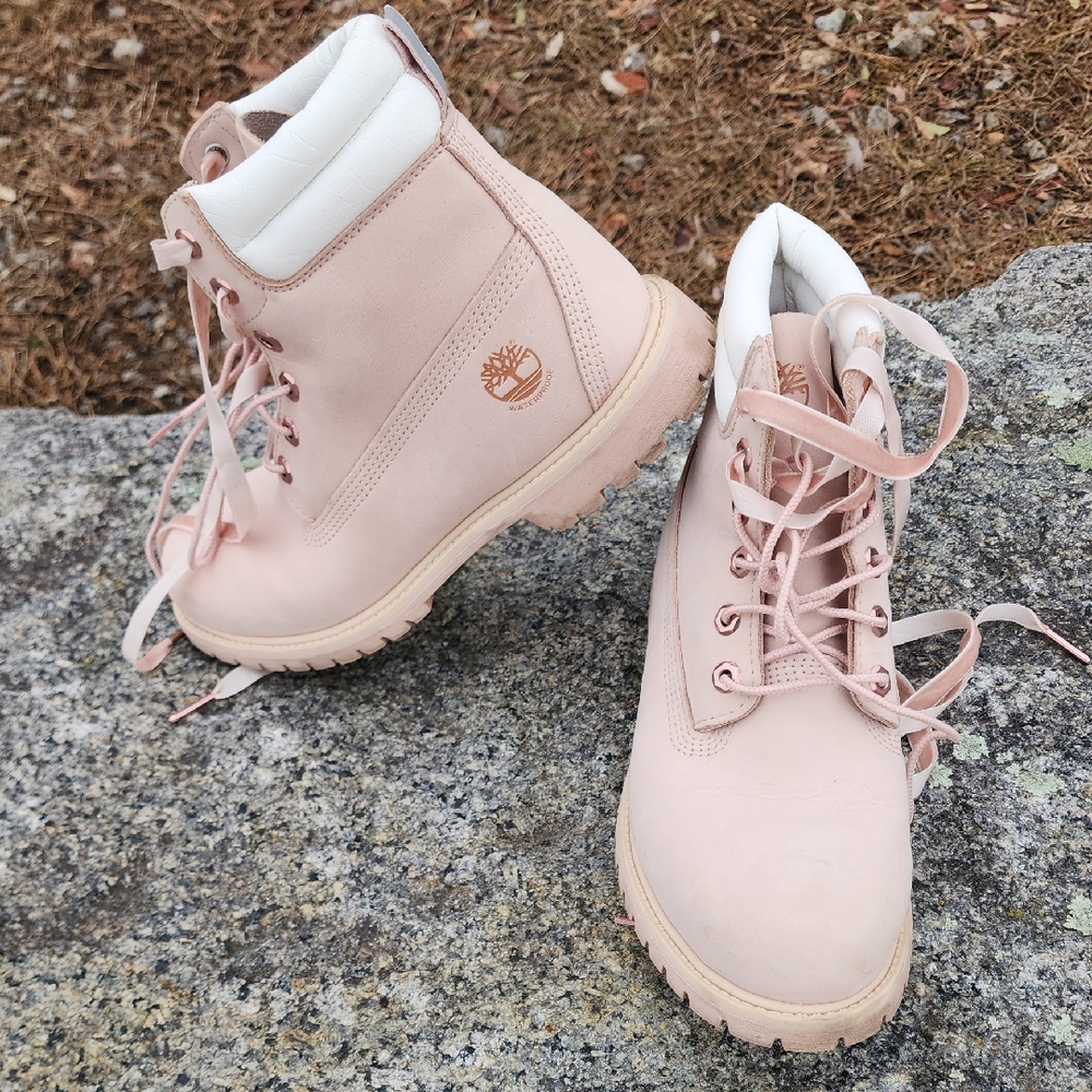 Timberland 6" Women's Blush Pink Waterproof Lace-Up Leather Boots Size 10